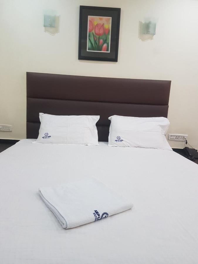 Ample Yard Otel Chennai Dış mekan fotoğraf
